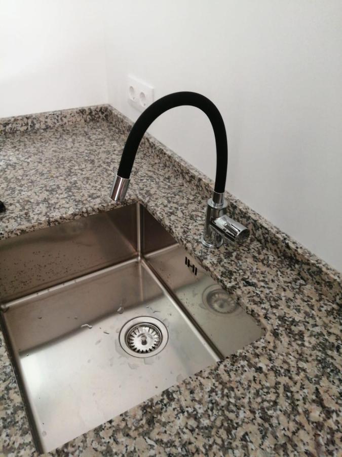 2 Bedroom Large Modern Apartment In Blanes Old Town 50M From The Beach! 외부 사진