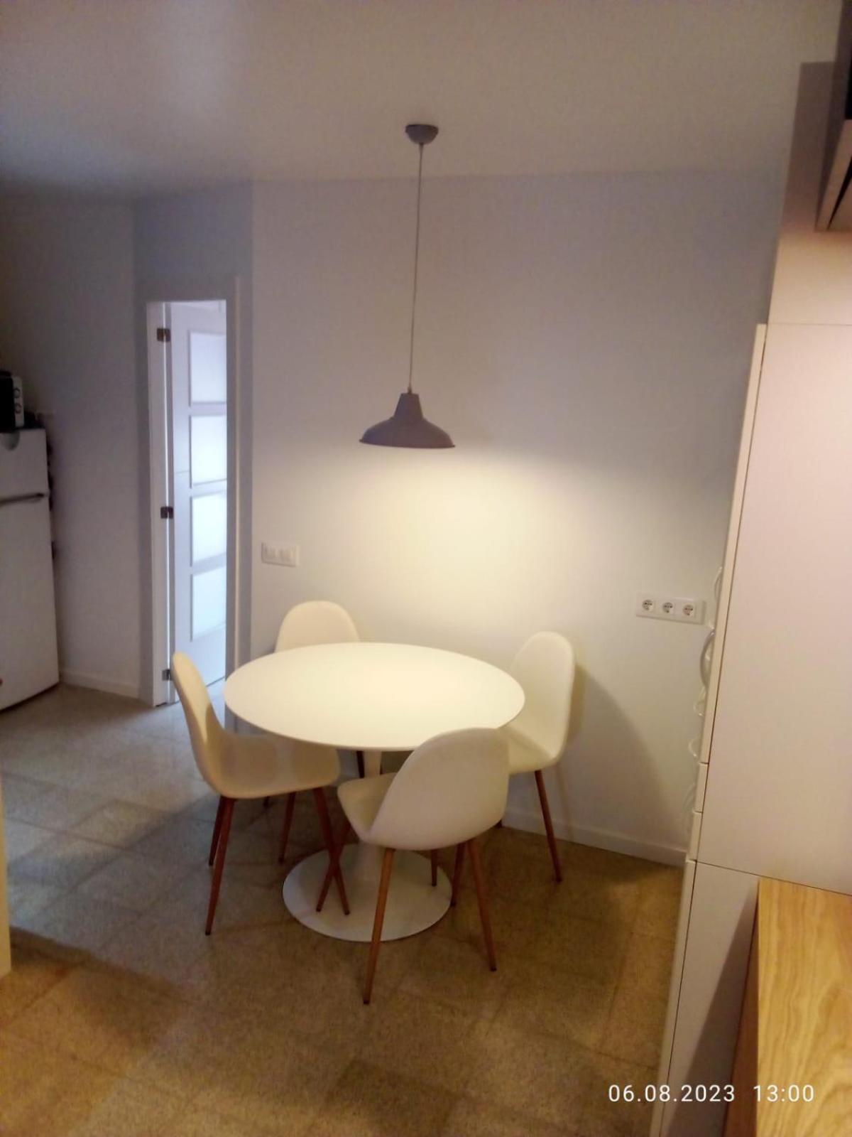 2 Bedroom Large Modern Apartment In Blanes Old Town 50M From The Beach! 외부 사진