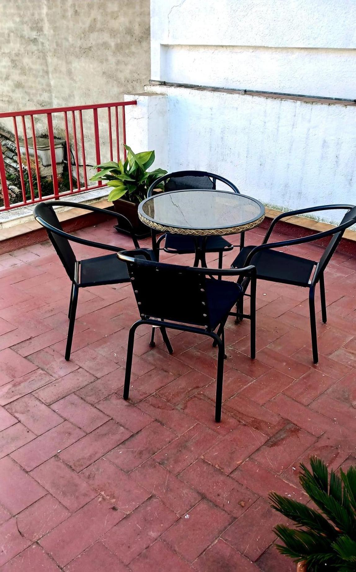2 Bedroom Large Modern Apartment In Blanes Old Town 50M From The Beach! 외부 사진